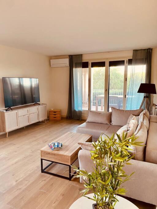 Le Marine 4 Apartment Cogolin Exterior foto