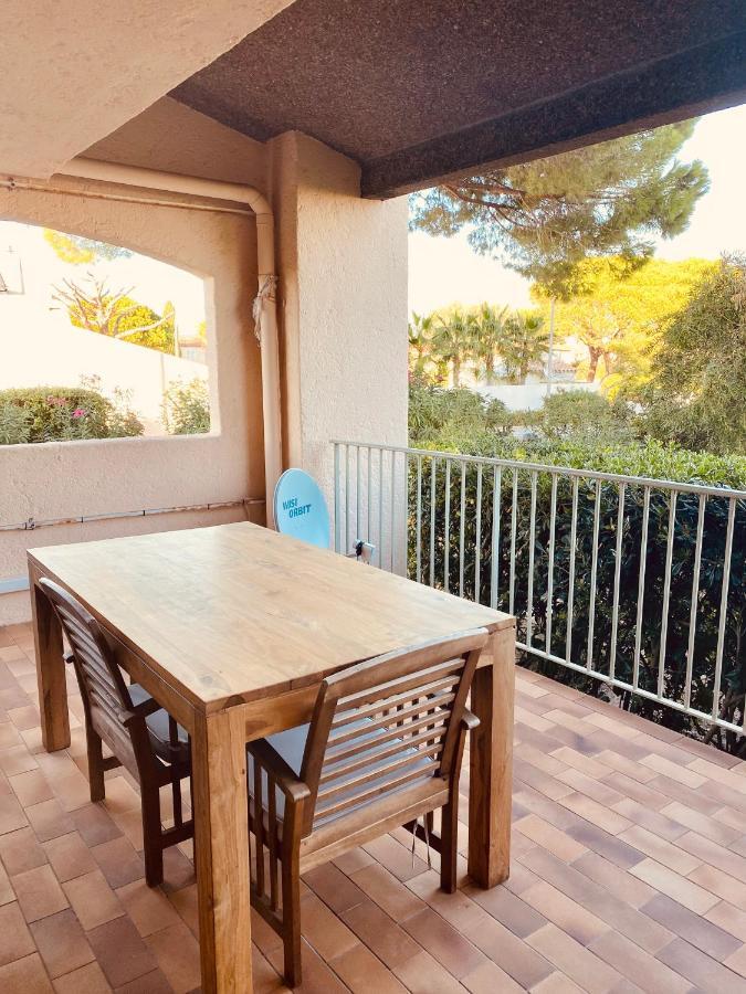 Le Marine 4 Apartment Cogolin Exterior foto